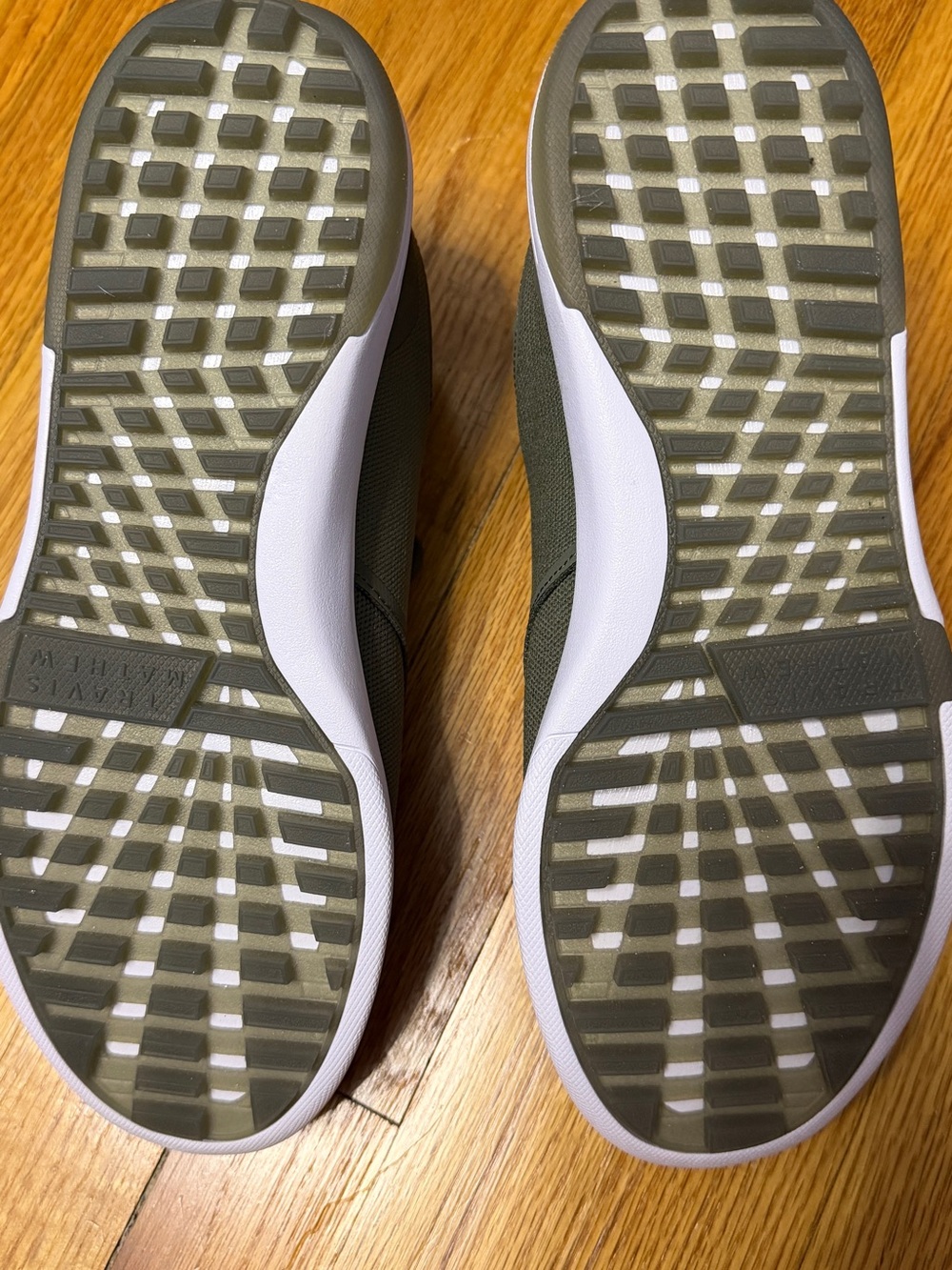 TravisMathew Men's Athletic Shoes Olive Green and Black - Picture 2 of 7